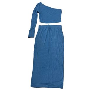 (Category: ) located in . Submitted by coolratedcloset (Listing ID 1322317415, Image 1). Description: .