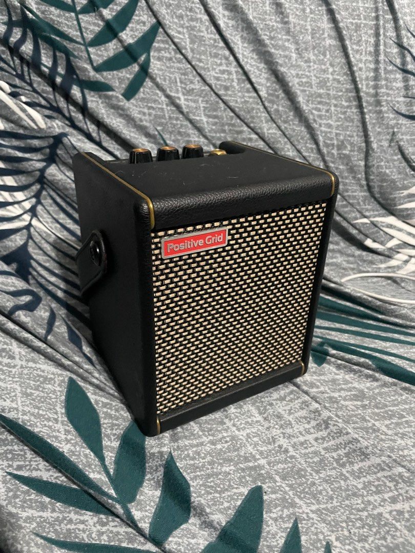 Spark mini amp (Category: Soundbars, Speakers & Amplifiers) located in Batangas. Submitted by keenstorm.a35740 (Listing ID 1322349293, Image 1). Description: spark mini amp positive grid bluetooth speaker guitar amp .