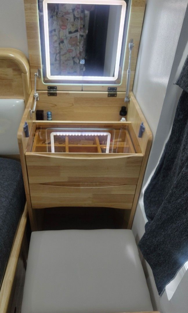 Vanity Mirror (Category: Mirrors) located in Las Pinas. Submitted by declutterqueeeeen (Listing ID 1322247687, Image 1). Description: with dividers with drawer with chair storage with mirror light.