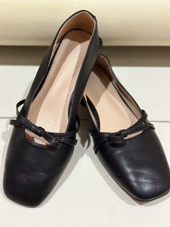 (Category: ) located in . Submitted by dovediary (Listing ID 1322264342, Image 1). Description: .