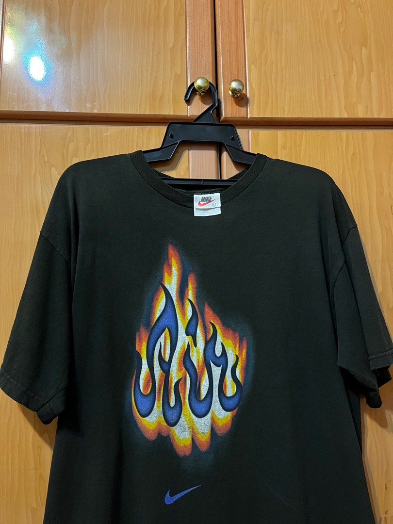 nike air bakin tee