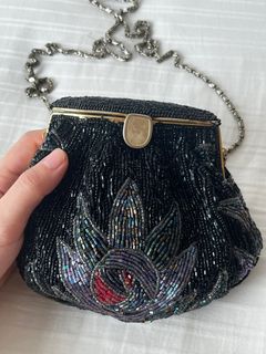 (Category: ) located in . Submitted by thriftm0m (Listing ID 1322252604, Image 1). Description: .