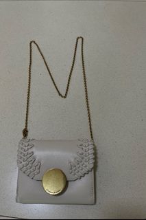 (Category: ) located in . Submitted by KellyBazaar (Listing ID 1322218304, Image 1). Description: .