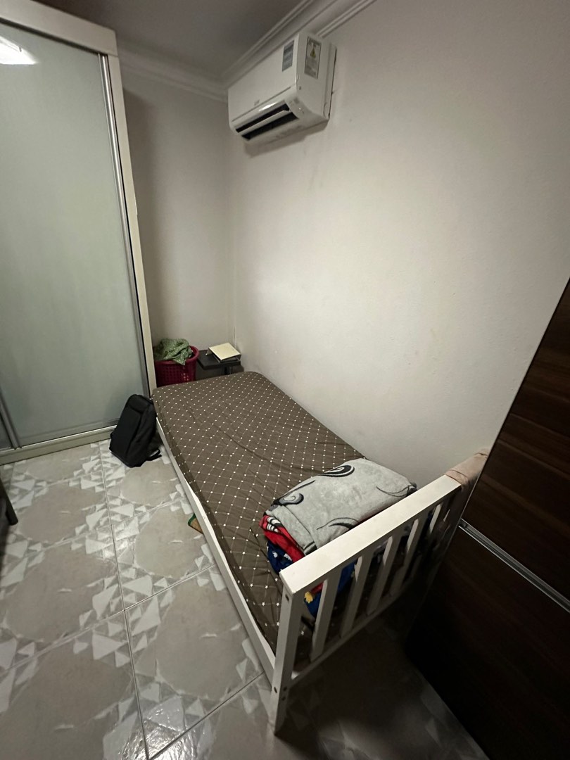 (Category: ) located in . Submitted by ravi0092 (Listing ID 1282776954, Image 1). Description: .