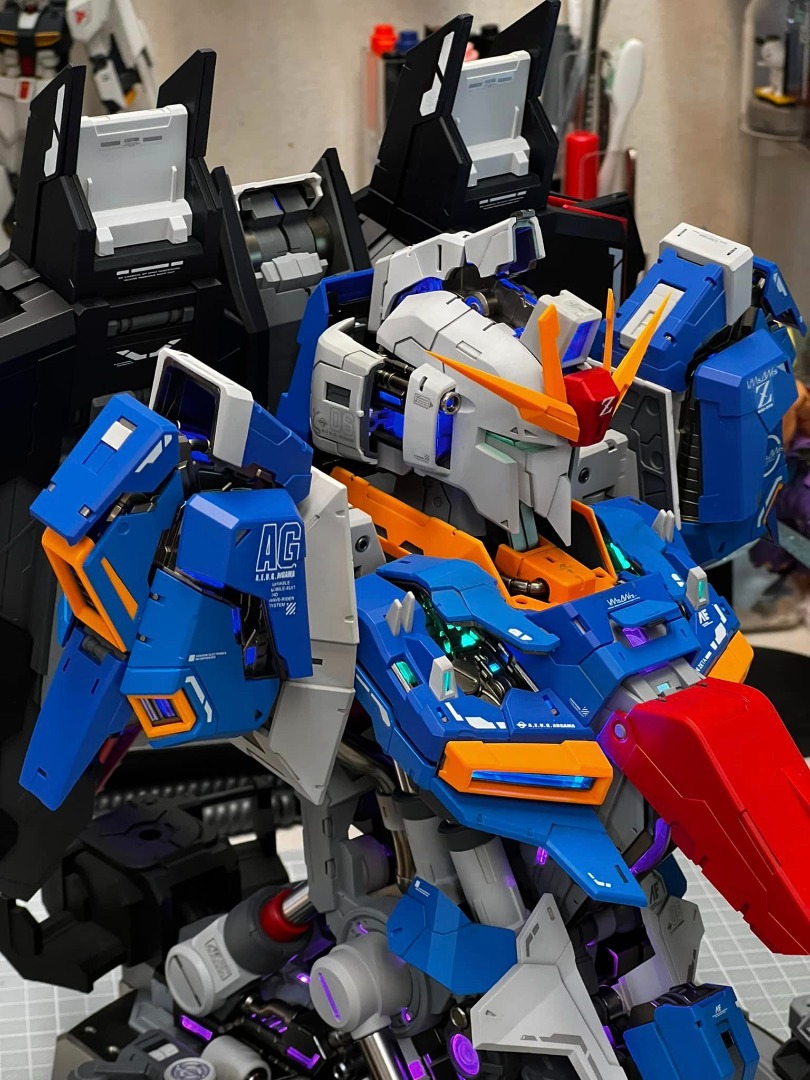 快閃減3天 有燈1/35 Zeta Gundam Z高達半身胸像模型, 連燈, 金屬件, 光蝕刻部件, 全新未砌,超霸神物