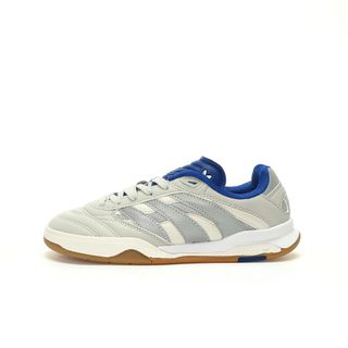 (Category: ) located in . Submitted by sneakers-shop (Listing ID 1322420566, Image 1). Description: .