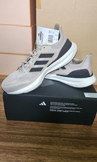 (Category: ) located in . Submitted by guyeastsingapore (Listing ID 1322450999, Image 1). Description: .
