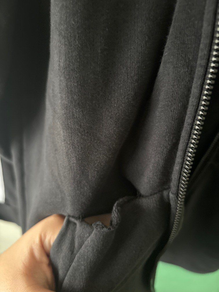Adidas Track Zip-On Hoodie (Category: Coats, Jackets and Outerwear) located in Quezon City. Submitted by caughtdistilled (Listing ID 1322404896, Image 2). Description: AUTHENTIC ADIDAS ITEM PO. RFS: Di na po ginagamit Size: Large Womens Issue: May paint stain and sira na po yung isang pocket pero maayos po ng stitching job Negotiable.