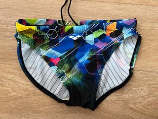 (Category: ) located in . Submitted by snapply21 (Listing ID 1322417757, Image 1). Description: .