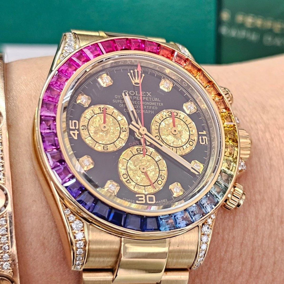 Authentic Rolex Daytona Rainbow Mens (Category: Luxury Watches) located in Quezon City. Submitted by luxurystationph.com (Listing ID 1322512723, Image 3). Description: ✅️️PP3,399,000 only✅️ Daytona Rainbow Mens 40mm Full Set Year 2015 model .