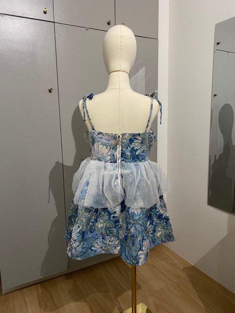 Blue Floral Dress (Category: Dresses) located in Cainta. Submitted by imsojelly (Listing ID 1322480057, Image 3). Description: Gorgeous floral blue dress. Thick fabric, fully lined inside, and straps are adjustable. Used once last year for a party. Fits L to XL..