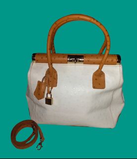 (Category: ) located in . Submitted by lethriftster (Listing ID 1322446026, Image 1). Description: .