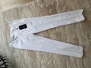（分類：）位於 。 由 lshen000 提交（商品編號 1322455691，圖片 1）。簡介： 。