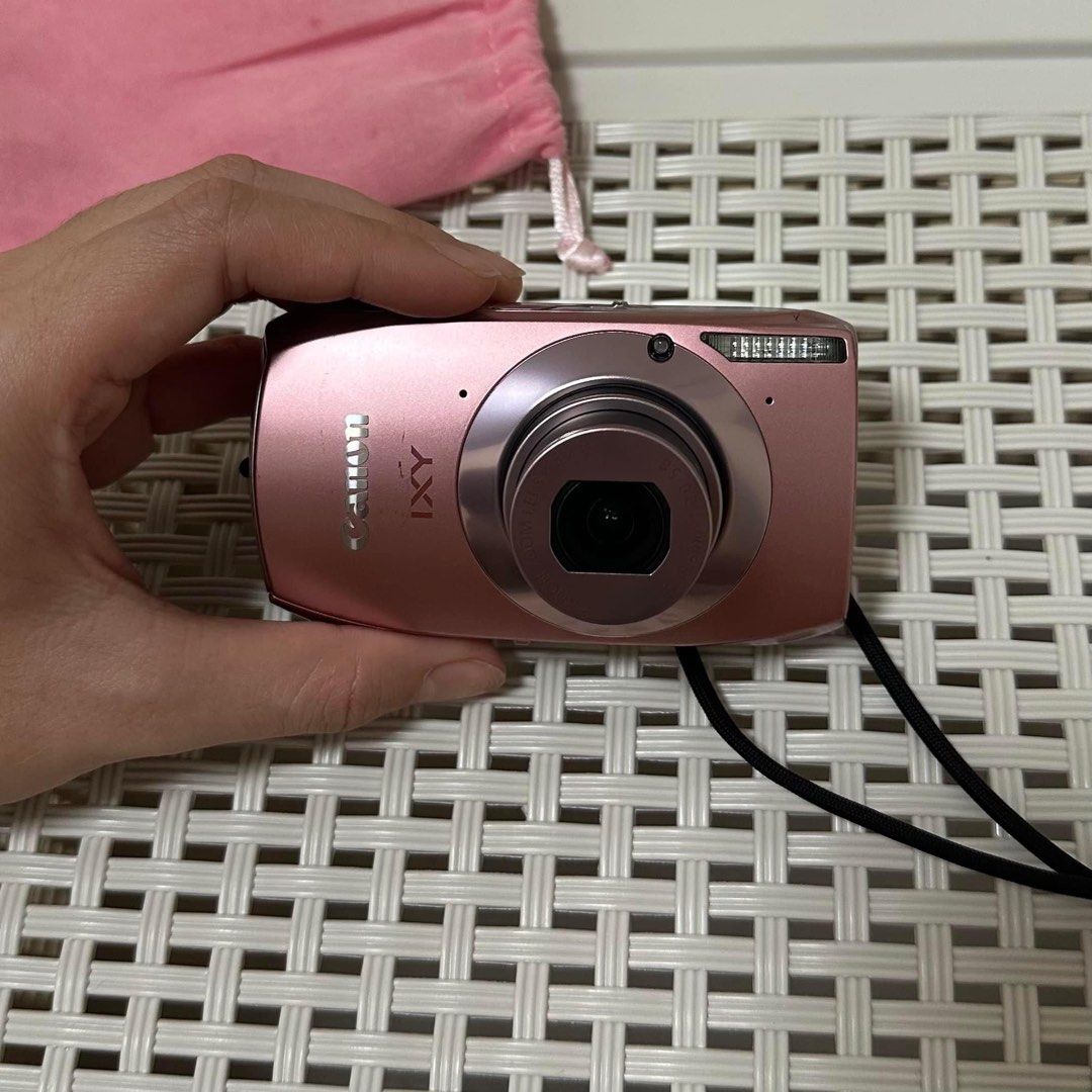 Canon ixy 31s pink, Photography, Cameras on Carousell