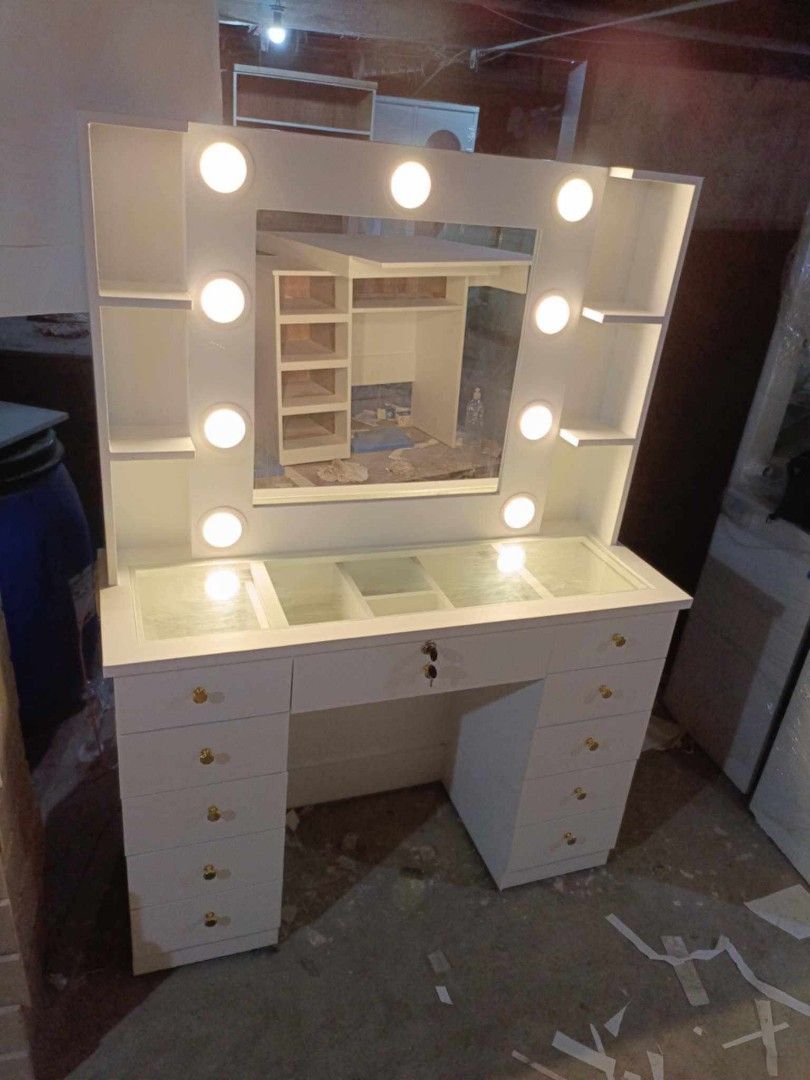 COD❗️Affordable Vanity Table, Make-Up Table, Dressing Tabe with Stool Color White (Category: Tables & Sets) located in Paranaque City. Submitted by vegamuebles (Listing ID 1248003592, Image 1). Description: .