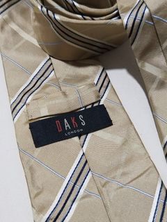 (Category: ) located in . Submitted by ig.94onlinestore (Listing ID 1322519755, Image 1). Description: .