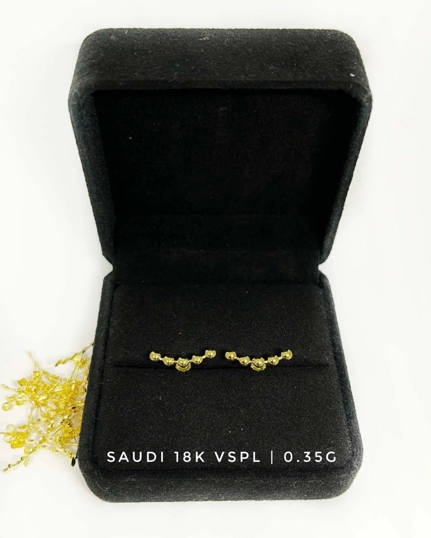 Hoop/ loop/ stud/ dangling earrings 18k gold (Category: Earrings) located in Cavite. Submitted by jmccm (Listing ID 1322450769, Image 3). Description: *pls send photo then will send the price price varies per design/weight *no worn photo *mode if payment: bdo bpi or gcash -18k gold -all pawnable -brand new -lbc shipping or lalamove delivery -other items are available too like necklace, bracelets DM us for inquiries. if you are looking for other d