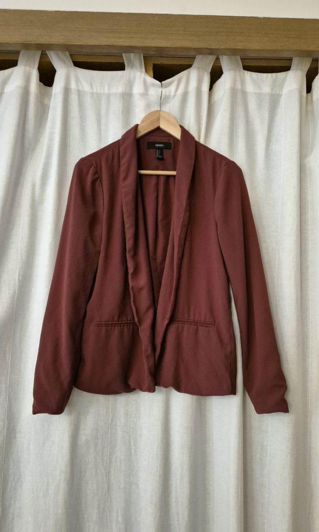 F21 Burgandy Blazer Women s Fashion Coats Jackets and Outerwear on Carousell