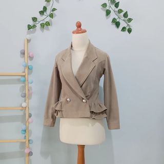 (Kategori: ) berada di . Dikirim oleh preloveve (ID iklan 1322413701, Gambar 1). Deskripsi: .