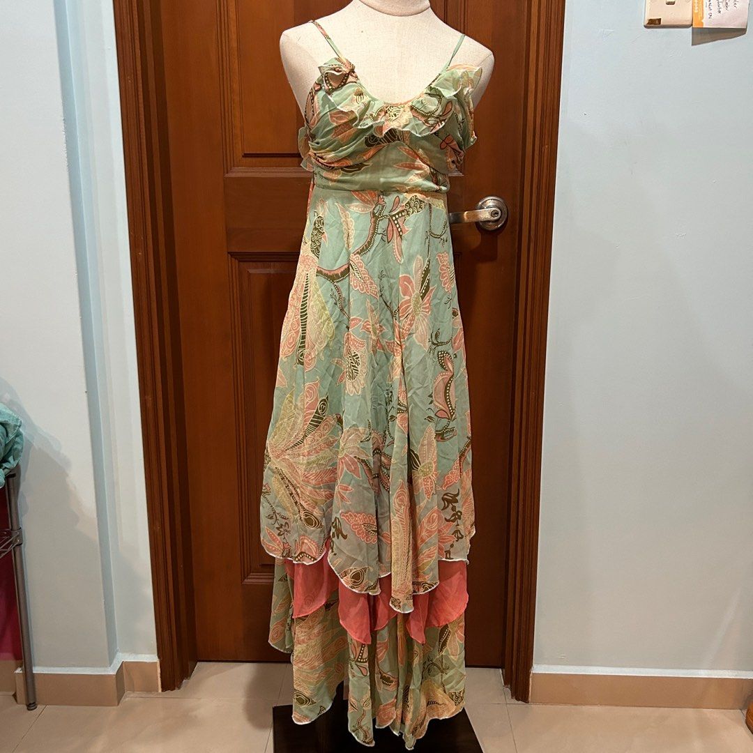 h&m pastel dress H&M Paisley Pastel Fairy Dress Asymmetrical Hem Vintage, Women's Fashion,  Dresses & Sets, Dresses on Carousell