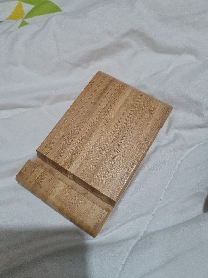 Ikea phone stand (Category: Other Gadgets) located in Paranaque City. Submitted by MrDeclutterRGSD (Listing ID 1322498616, Image 3). Description: .