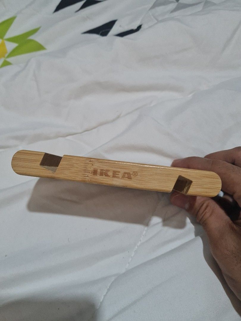 Ikea phone stand (Category: Other Gadgets) located in Paranaque City. Submitted by MrDeclutterRGSD (Listing ID 1322498616, Image 1). Description: .