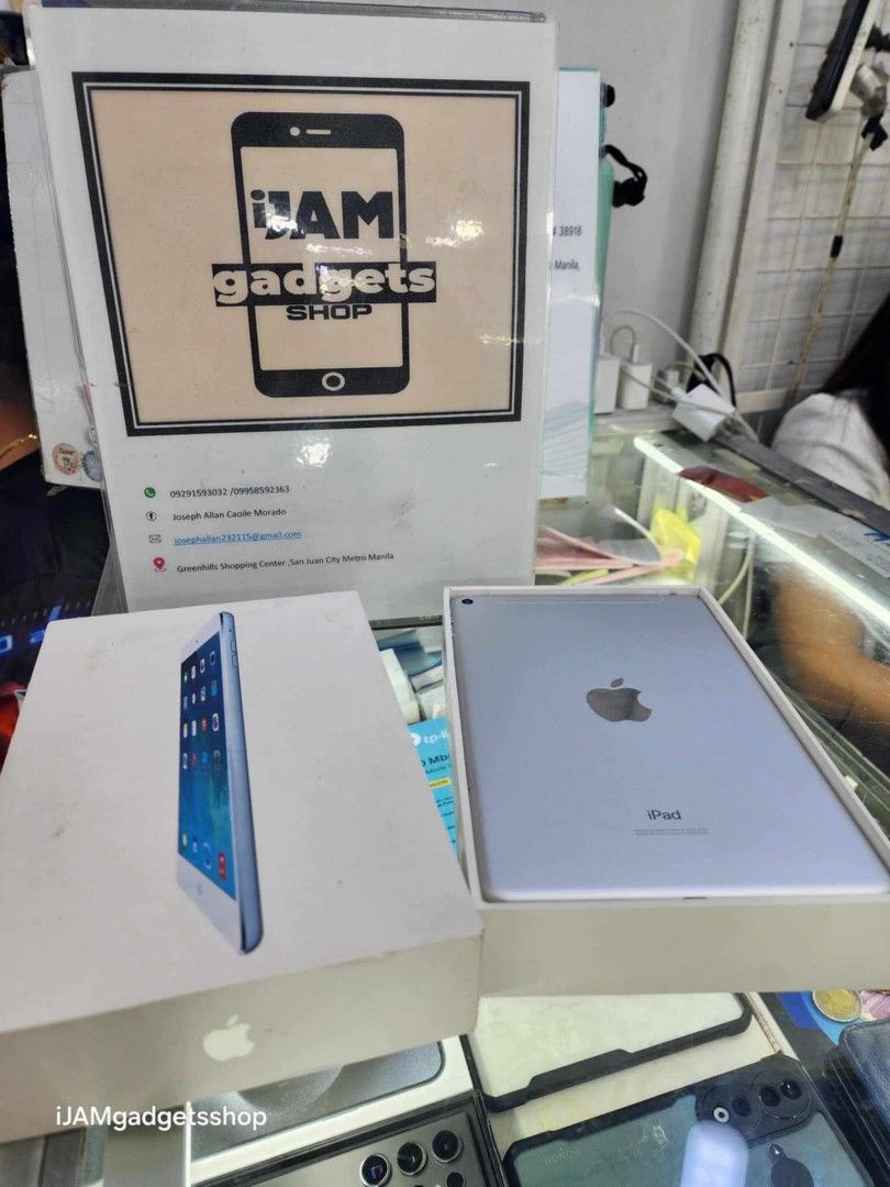 Ipad mini 5 preloved (Category: iPad) located in Manila. Submitted by ijamgadgetsshop (Listing ID 1322404208, Image 1). Description: ipad mini 5 64gb cellular with box 📌we do cod in metro manila and near provinces just add sf only 📌can visit in my store at greenhills shopping center 📌we do LBC transaction 📌we accept credit card in store.