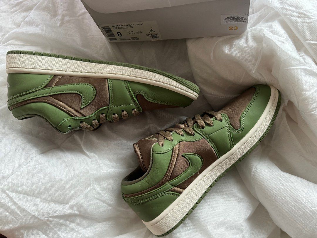 Jordan 1 Low Brown Kelp (WMNS) (Category: Sneakers) located in Makati City. Submitted by joannahmae (Listing ID 1322443452, Image 1). Description: Jordan 1 Low ‘Brown Kelp/Sky J LT Olive Sail’ - size 8 Brand new 💯 Original For proof of transactions check us out at our social media platforms Fb: Toejam Instagram: toejam_ph.
