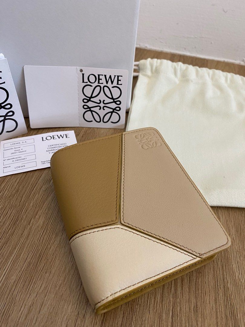 Loewe Puzzle compact zip wallet in classic calfskin