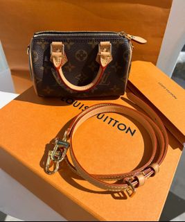 (Category: ) located in . Submitted by ClockPieceTrading (Listing ID 1322493498, Image 1). Description: .