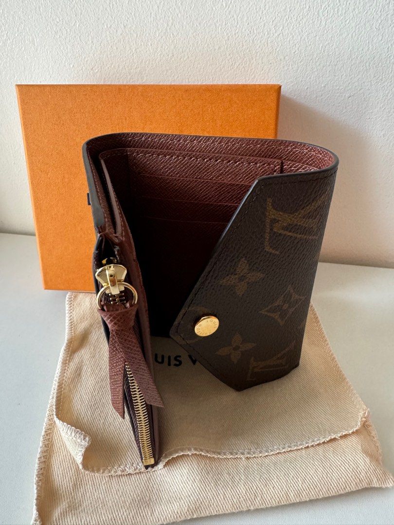 LV Victorine Compact Monogram Wallet (Category: Luxury Bags & Wallets) located in Cebu City. Submitted by simplyjoyce (Listing ID 1322387558, Image 3). Description: Brandnew LV Victorine Wallet Complete Inclusions 100% original Cebu City onhand Cash / Lay-away 31,000php.