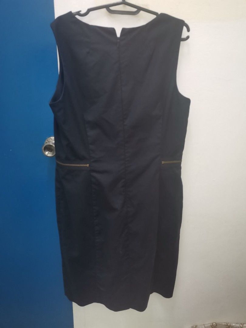 Michael Kors Dress (Category: Dresses) located in Quezon City. Submitted by sd_properties (Listing ID 1322525422, Image 3). Description: Original Michael Kors dress, best fit Medium Size Length :88cm Bust: 47cm Waist: 42cm.