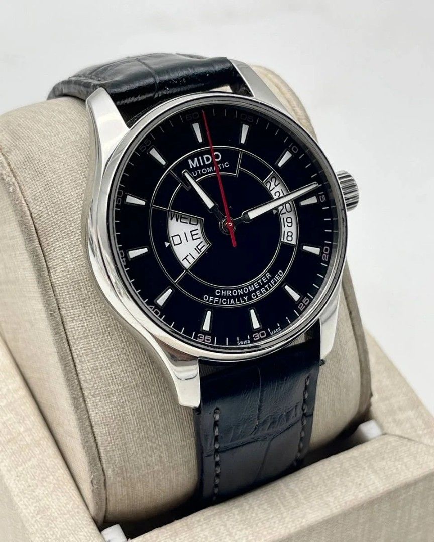Mido Belluna Chronometer M001431 A Black Dial Leather Strap