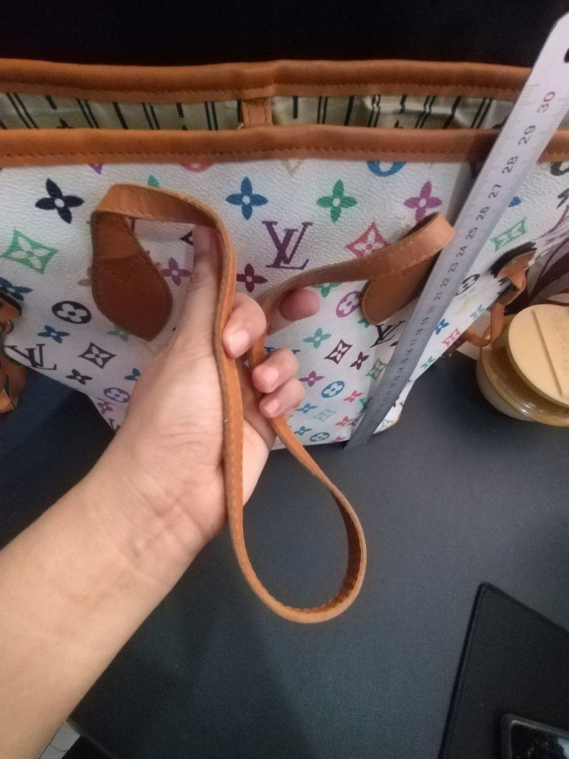 Multicolor Neverfull (Category: Luxury Bags & Wallets) located in Manila. Submitted by cfsg061214 (Listing ID 1322456921, Image 2). Description: .
