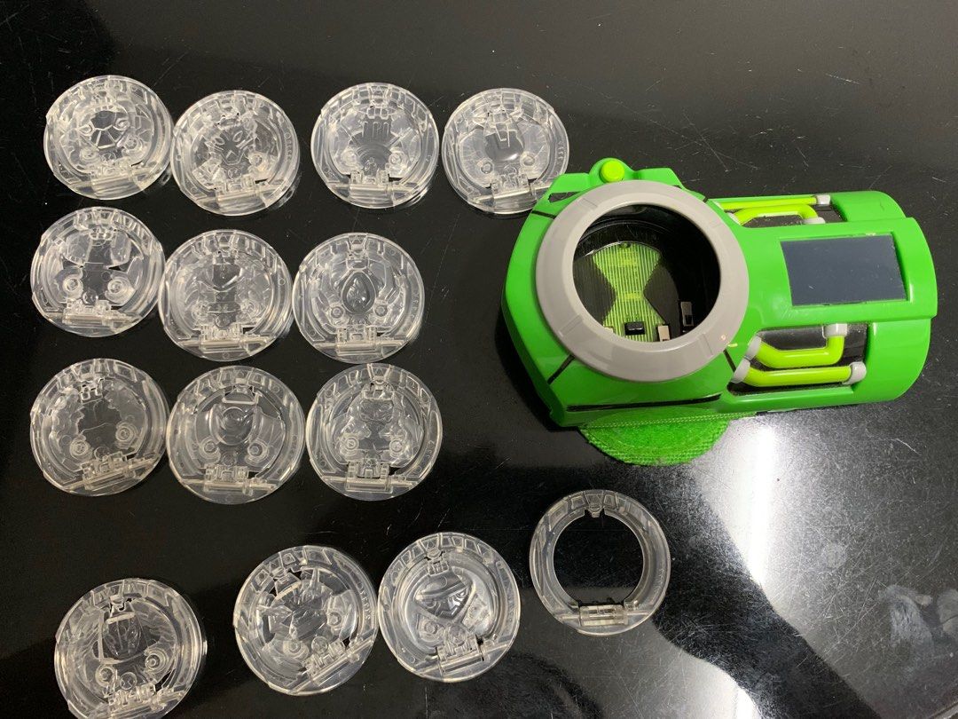 Rare Ben 10 ultimate omnitrix galaxilus sealed bandai europe