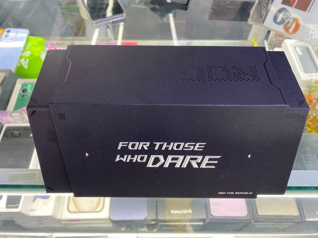 ROG 8 Pro 16/512gb (Category: Asus) located in San Juan City. Submitted by rodelmarllemit (Listing ID 1322456248, Image 2). Description: Open Box ROG 8 Pro Rom: 512gb Ram: 16gb Color: Black 7 days replacement Facebook Page: •Helu’s Gadgets Txt or Call •09266836637 Mode of Payment: •Cash •Bank Transfer •GCash & Paymaya Installment: •Credit Card •Ggives •Cash on Delivery •Shipping •Meet Up •Trade In You can visit our Physical store in Stall number 