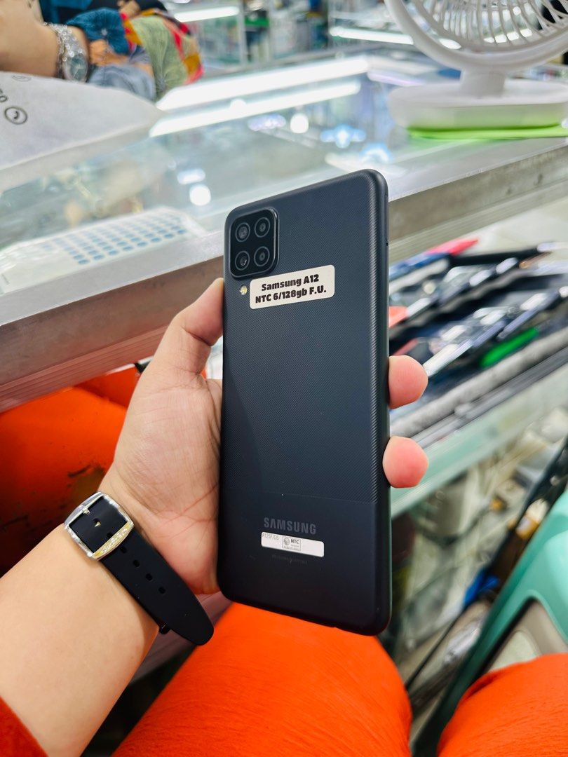 Samsung A22 5G 128gb Sim 1 Smartlocked (Category: Samsung) located in San Juan City. Submitted by javedsgadgetshop (Listing ID 1322463632, Image 2). Description: OPEN FOR INSTALLMENT VIA CREDIT CARD/GGIVES/SPAY/BILLEASE & SWAP/TRADE-IN! BUY AND SELL! Quick Specs : Samsung A22 5G •128gb •NTC Variant •Good batt health •Sim 1 Smartlocked •95% Smoothness •No hidden issue | No Repaired •100% Authentic | Not Refurbished •w/ OEM Charger & store warranty