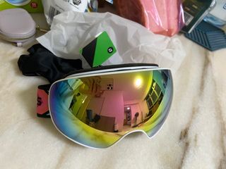 (Category: ) located in . Submitted by totoroooo11 (Listing ID 1322456459, Image 1). Description: .