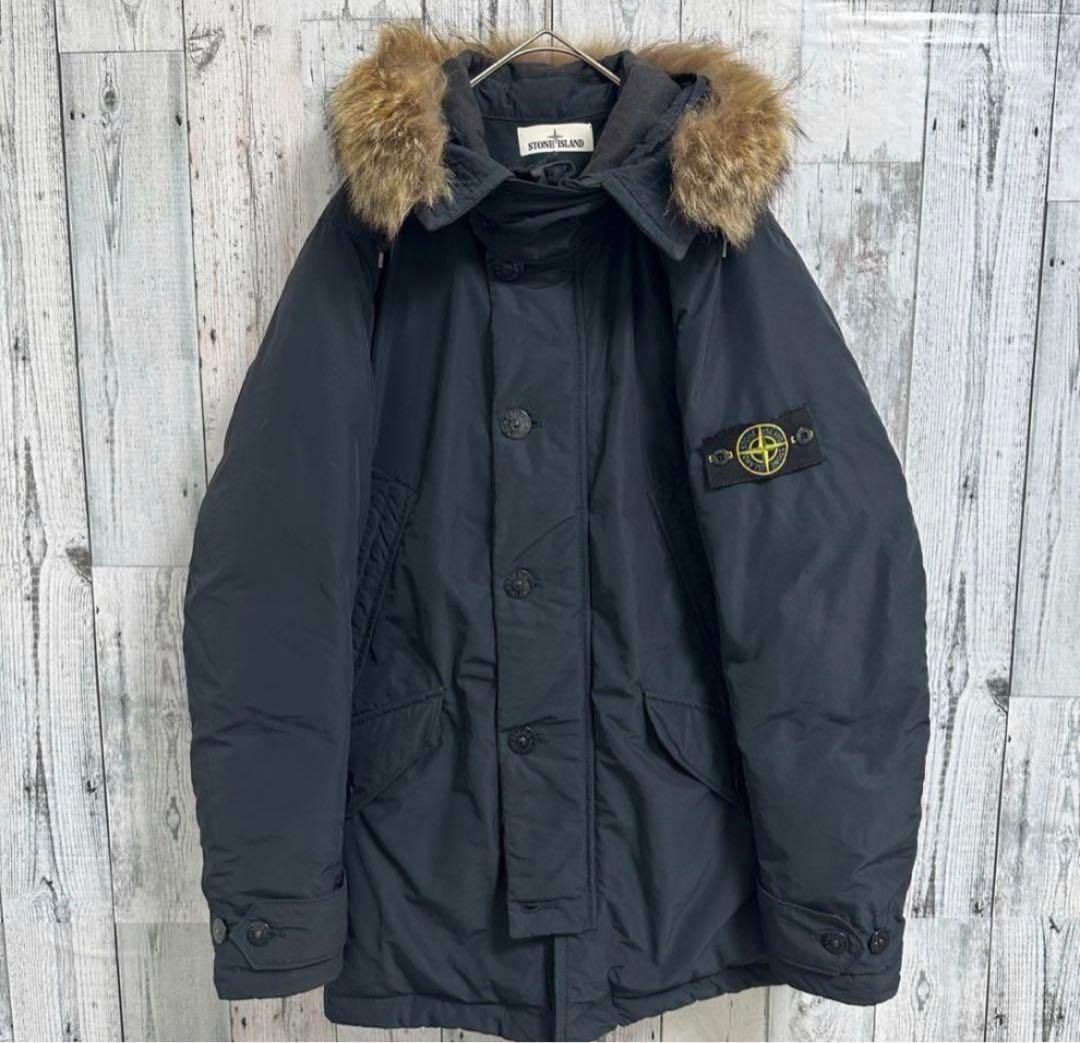 ヒトシ【極美品】ストーンアイランド Micro Reps マウンテン 高い技術力を誇るダウンジャケット 15AW STONE ISLAND (ストーン