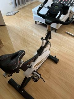 (Category: ) located in . Submitted by jbagcollection_ (Listing ID 1322394381, Image 1). Description: .