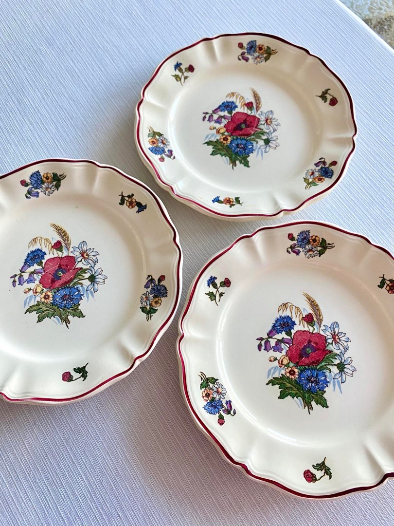 Vintage dessert plates hot sale