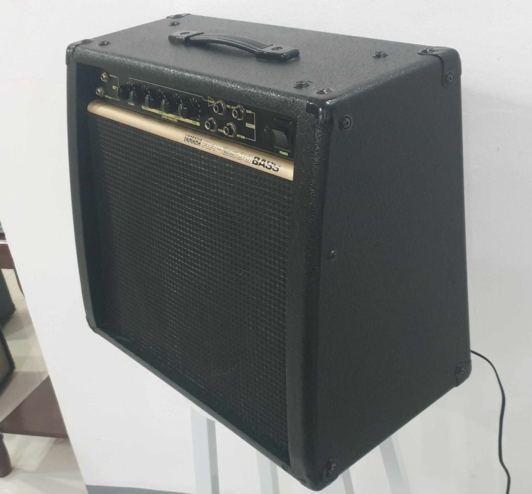 ヤマハ BASSアンプ AR-2500 ギターアンプYAMAHA AR−2500中古品
