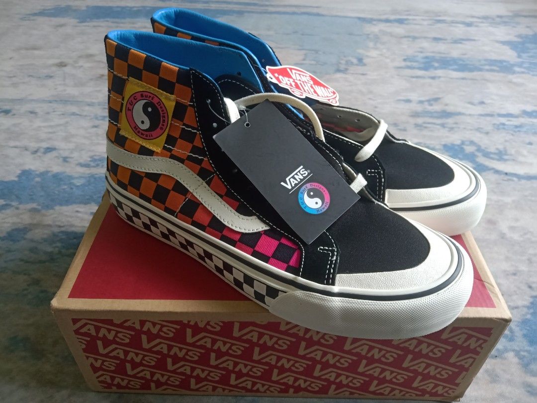 Vans t&c shoes best sale