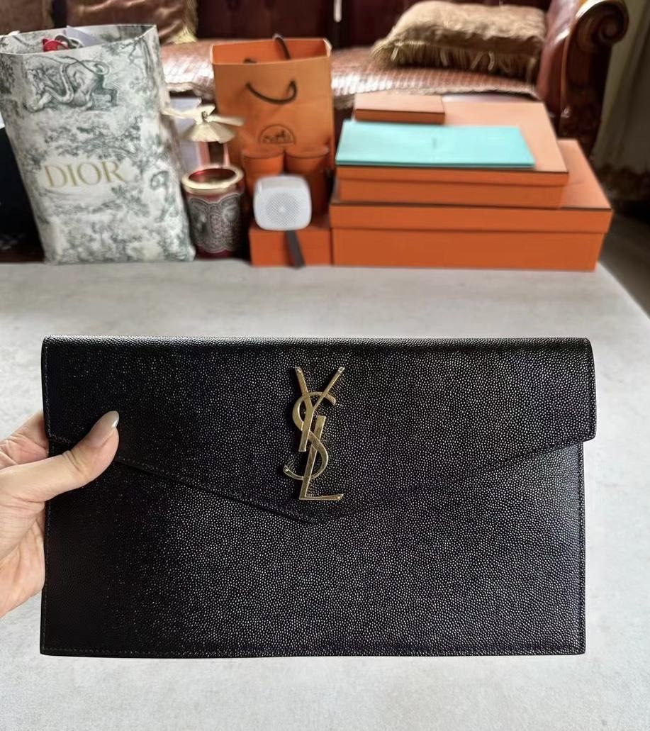 Ysl uptown pouch grained leather online