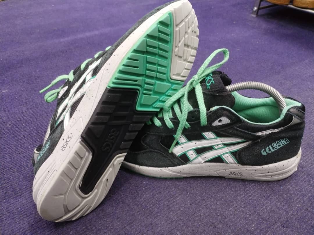 Asics Gel Saga 7.5UK 42eur 26.5cm