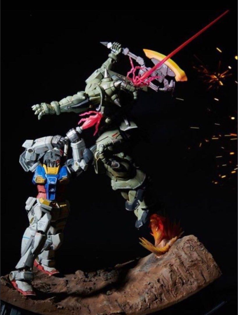 BN FIGURE DX RX-78-2 ガンダム VS MS-06F Gundam BN Figure DX Series RX-78-2 Gundam Vs. MS-06S Zaku II