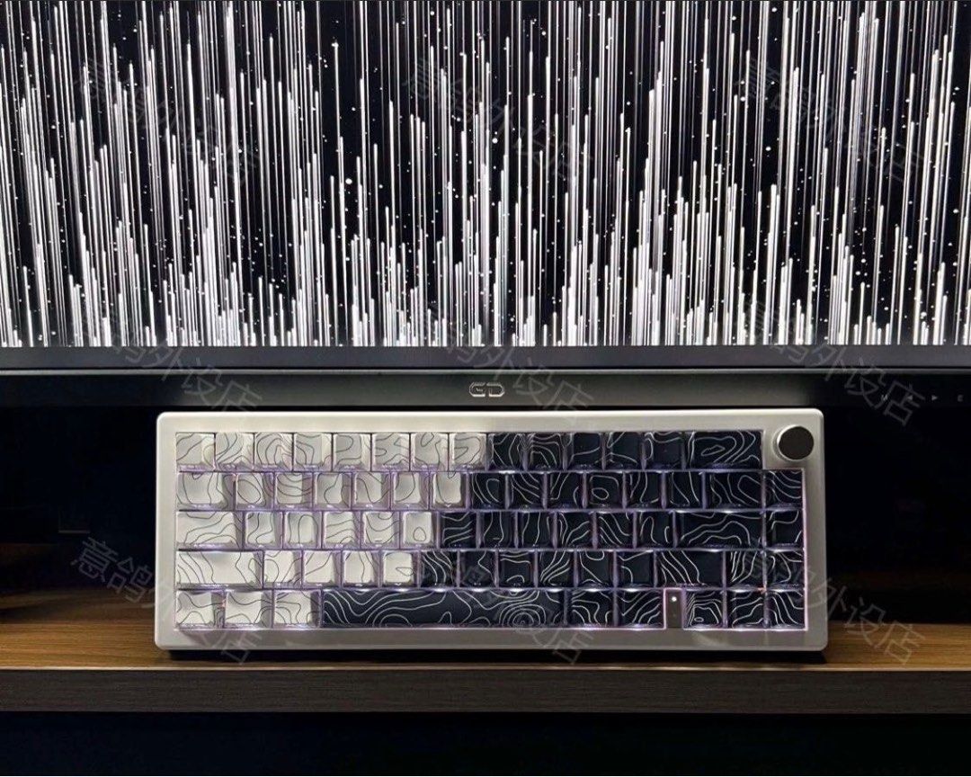 Black and White colorway keycaps, Computers & Tech, Parts & Accessories