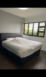 (Category: ) located in . Submitted by somebodytrade (Listing ID 1322638949, Image 1). Description: .