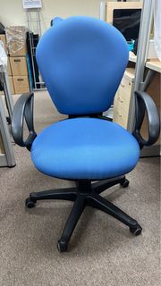 (Category: ) located in . Submitted by quickgood (Listing ID 1322596280, Image 1). Description: .