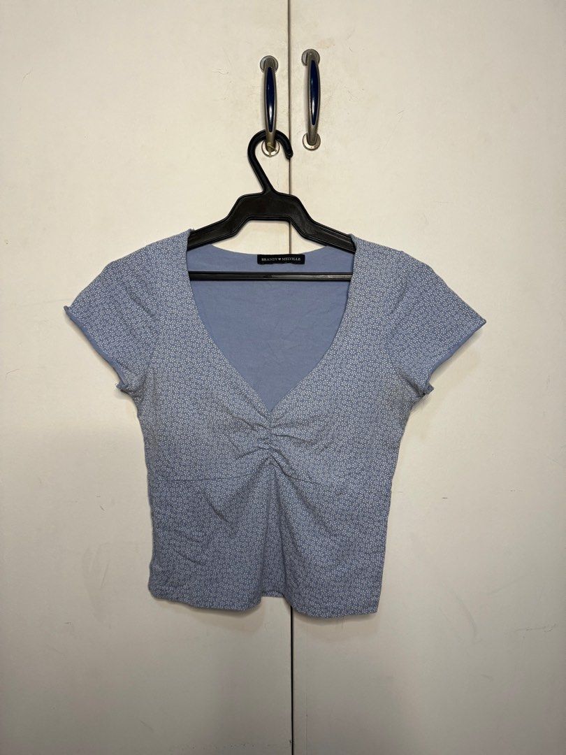 Brandy Melville Floral Light Blue Top (Category: Blouses) located in Pasig City. Submitted by isuhbela (Listing ID 1322718930, Image 1). Description: Worn a lot but no flaws! 9/10 Condition Fits S-M Preloved Clothes & Bags for Sale 🤍 Hello! 🤍 I’m decluttering my clothes because I need extra funds for my college education. All items are in good condition! See photos for reference. Can give discount for big orders! 🤗 MOP: GCash MOD: Same Day Del